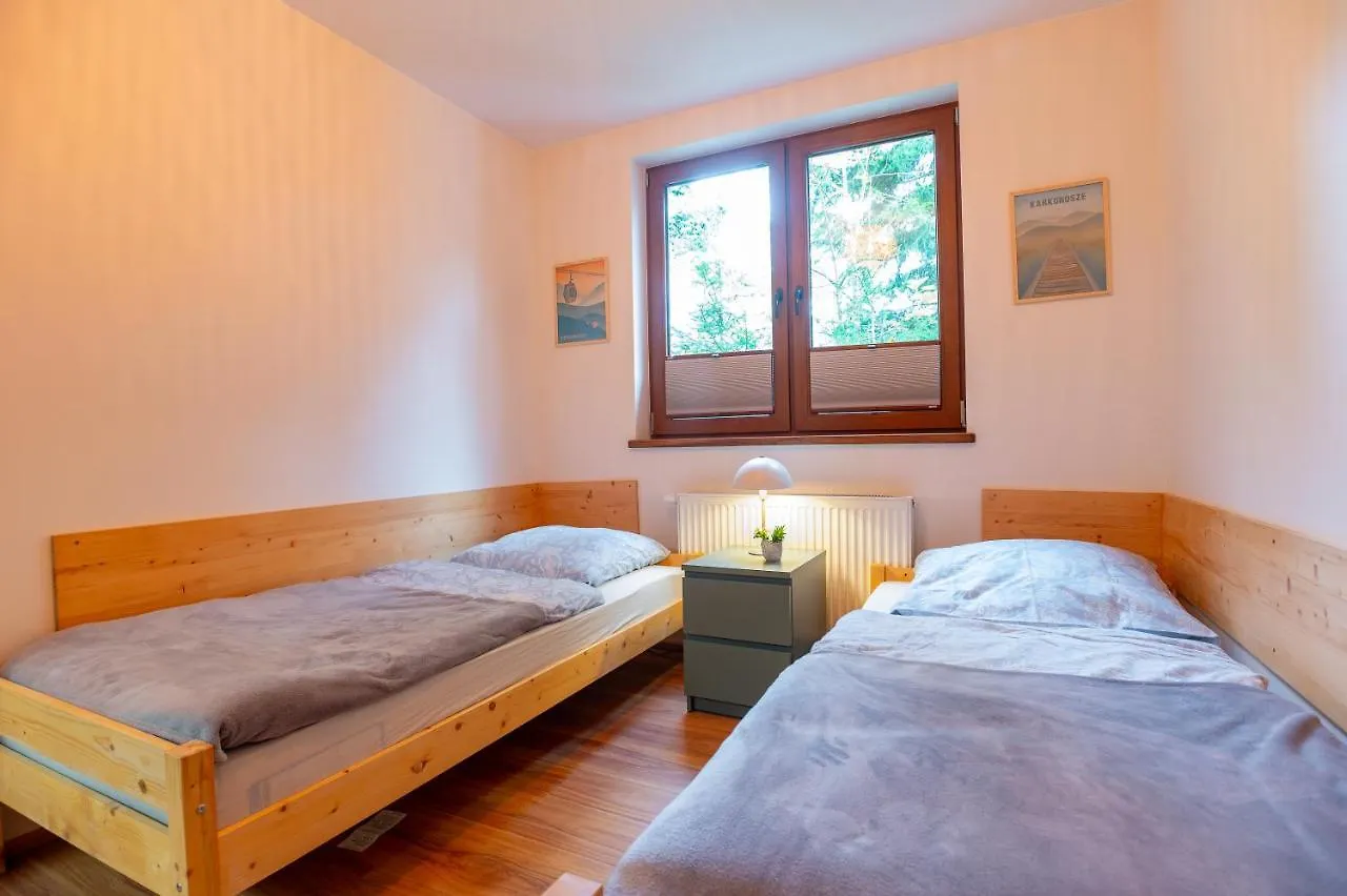 Apartment Apartament Przy Szlaku, Bezplatny Parking Karpacz Poland